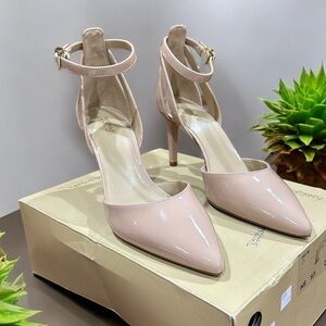NWT Michael Michael Kors Mirabel Flex Pumps Light Blush Sz 9